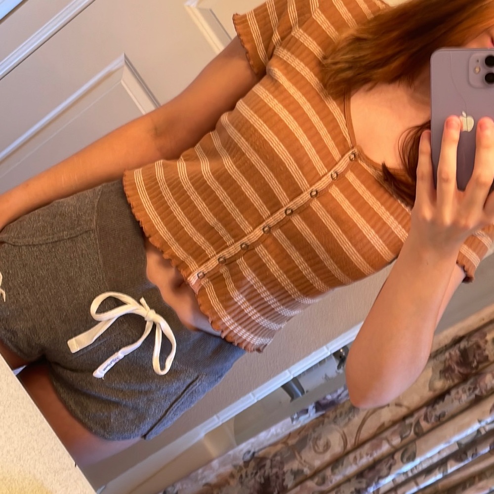 Medium striped American Eagle t-shirt - Picture 2 of 4